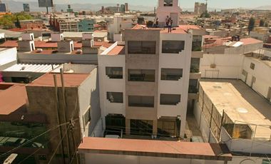 Edificio en renta en Metepec en la purísima ideal para oficinas amplias.