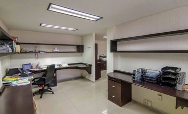 Edificio en renta en Metepec en la purísima ideal para oficinas amplias.