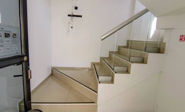 Edificio en renta en Metepec en la purísima ideal para oficinas amplias.