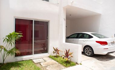 Reducción de Precio Casa amueblada, con alberca privada en venta, Zona Hotelera sur, Cozumel