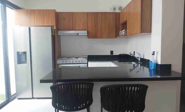 VENTA DE CASA EN ZONA NUEVA GALICIA, ZAPOPAN SUR