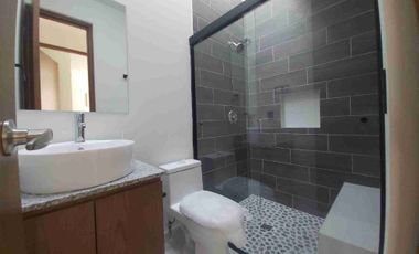 VENTA DE CASA EN ZONA NUEVA GALICIA, ZAPOPAN SUR