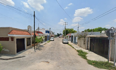 Hermosa Propiedad en Residencial Pensiones IV, Mérida, Yucatán