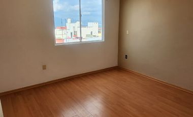 Venta casa dentro de fracc privado mision san diego