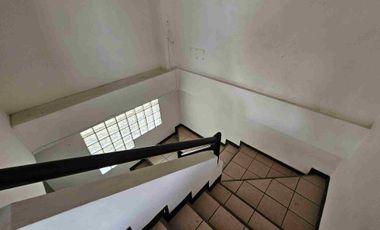 Edificio en Renta sobre 25 Poniente, Col. Los Volcanes – Ideal para Oficinas, Negocio o Escuela