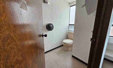 Edificio en Renta sobre 25 Poniente, Col. Los Volcanes – Ideal para Oficinas, Negocio o Escuela
