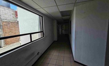 Edificio en Renta sobre 25 Poniente, Col. Los Volcanes – Ideal para Oficinas, Negocio o Escuela