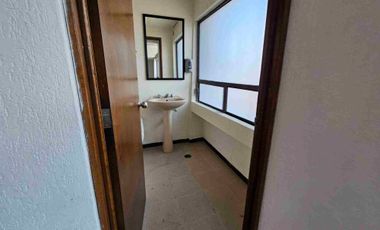 Edificio en Renta sobre 25 Poniente, Col. Los Volcanes – Ideal para Oficinas, Negocio o Escuela