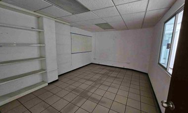 Edificio en Renta sobre 25 Poniente, Col. Los Volcanes – Ideal para Oficinas, Negocio o Escuela