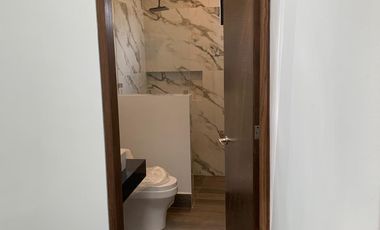 Casa en VENTA, Carretera Nacional