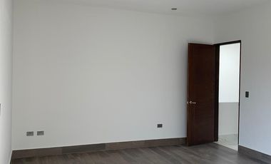 Casa en VENTA, Carretera Nacional