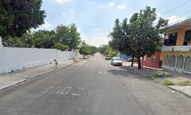 Casa en Venta Oblatos Poniente Guadalajara Jalisco Adjudicada
