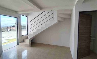 Casa dos habitaciones, sin estacionamiento, Yaruqui
