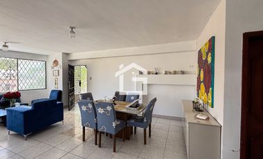 Edificio en Venta en Machala, El Oro