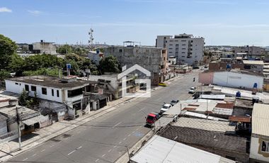 Edificio en Venta en Machala, El Oro