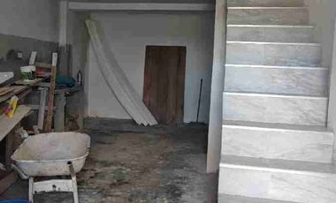 En Venta Casita de dos pisos construcción Nueva con Vista al Frente y al Río Nanay, Distrito de Punchana, Maynas, Loreto