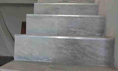 En Venta Casita de dos pisos construcción Nueva con Vista al Frente y al Río Nanay, Distrito de Punchana, Maynas, Loreto