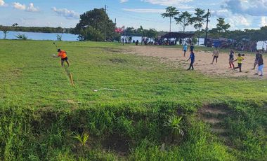 En Venta Casita de dos pisos construcción Nueva con Vista al Frente y al Río Nanay, Distrito de Punchana, Maynas, Loreto