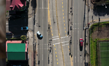 LOCALES COMERCIALES AVENIDA MANUEL RODRIGUEZ Entrada    Anterior Siguiente