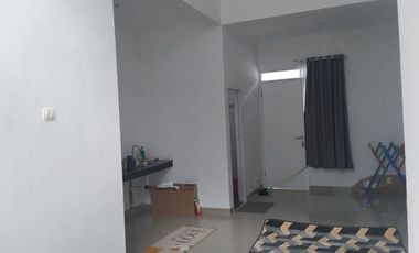 Rumah Dijual Dekat Stasiun Purwakarta Murah SIAP HUNI Di Perumahan Royal Campaka Dekat Tol Sadang
