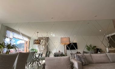 ¡En venta moderno departamento único en el sector vergel!