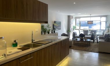 ¡En venta moderno departamento único en el sector vergel!