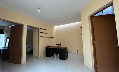 CASA EN RENTA AMUEBLADA Y CLIMATIZADA EN PRIVADA CON 3 RECÁMARAS, ALBERCA. CERCA DE PLAYAS Y PLAZAS EN BOCA DEL RÍO CON MTTO INCLUIDO $16,999