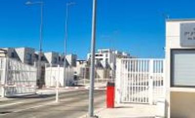 HERMOSO DEPTO. EN COND. EXCLUSIVO-BAHÍA INGLESA-AÑO CORRIDO