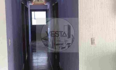 Casa en renta con 4 habitaciones, 2 más independientes, en Emiliano Zapata Col. centro, Morelos