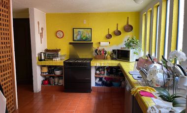 VENTA CASA ESTILO BARRAGÁN EN LA CALLE SANTIAGO, COL. LOMAS QUEBRADAS