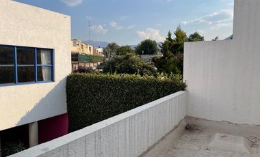 VENTA CASA ESTILO BARRAGÁN EN LA CALLE SANTIAGO, COL. LOMAS QUEBRADAS