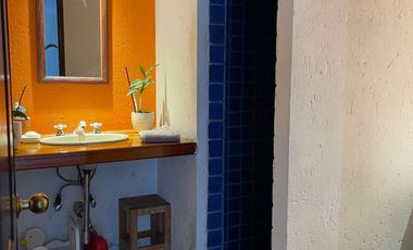 VENTA CASA ESTILO BARRAGÁN EN LA CALLE SANTIAGO, COL. LOMAS QUEBRADAS
