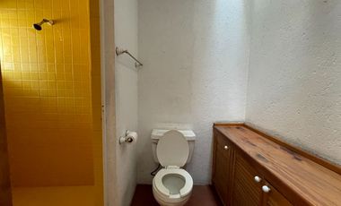 VENTA CASA ESTILO BARRAGÁN EN LA CALLE SANTIAGO, COL. LOMAS QUEBRADAS