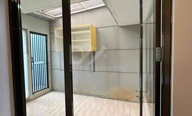 Rumah cantik dijual cepat,siap huni letak strategis