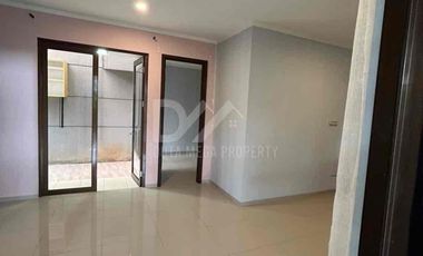 Rumah cantik dijual cepat,siap huni letak strategis