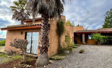 SE VENDE PARCELA CON CASA SOLIDA EN CONDOMINIO