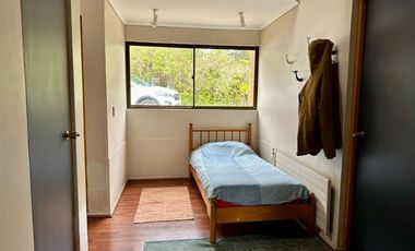 SE VENDE PARCELA CON CASA SOLIDA EN CONDOMINIO