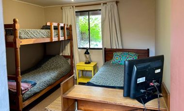 SE VENDE PARCELA CON CASA SOLIDA EN CONDOMINIO