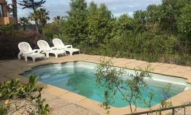 SE VENDE PARCELA CON CASA SOLIDA EN CONDOMINIO