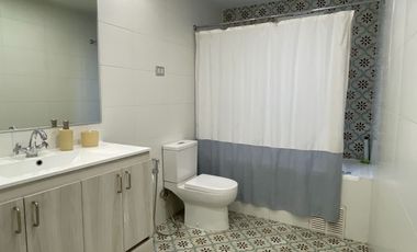 Casa en venta 4 d y 3 b piscina vista panóramica en Chicureo