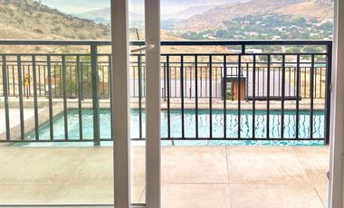 Casa en venta 4 d y 3 b piscina vista panóramica en Chicureo
