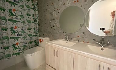 Casa en venta 4 d y 3 b piscina vista panóramica en Chicureo