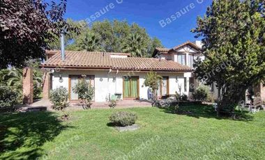 Venta de casa 3D 3B más departamento 1D 1B