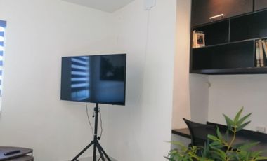 RENTA DE DE ESTUDIO  DE DOS PISOS  con servicios incluidos