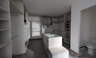 CASA EN VENTA SECTOR ENCINO, BOSQUES DE LAS MISIONES