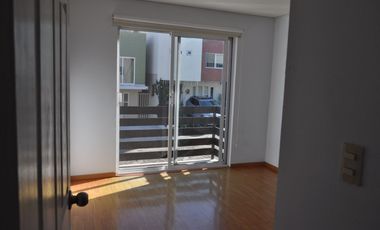 Venta de Casa en Residencial El Rincón, a un lado del Salón Flamingos, 10 minutos a zona Rio