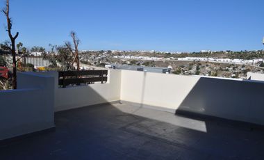 Venta de Casa en Residencial El Rincón, a un lado del Salón Flamingos, 10 minutos a zona Rio