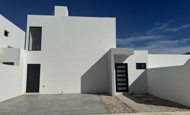 Casa de 3 Recámaras en Pedregales de Misnébalam