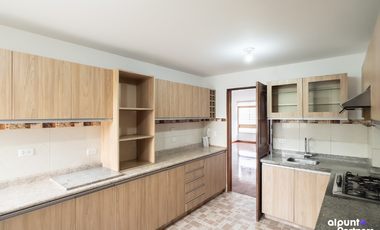 DEPARTAMENTO EN SURCO
