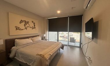 Departamento de 3 recámaras, amueblado, en Montejo Plaza.